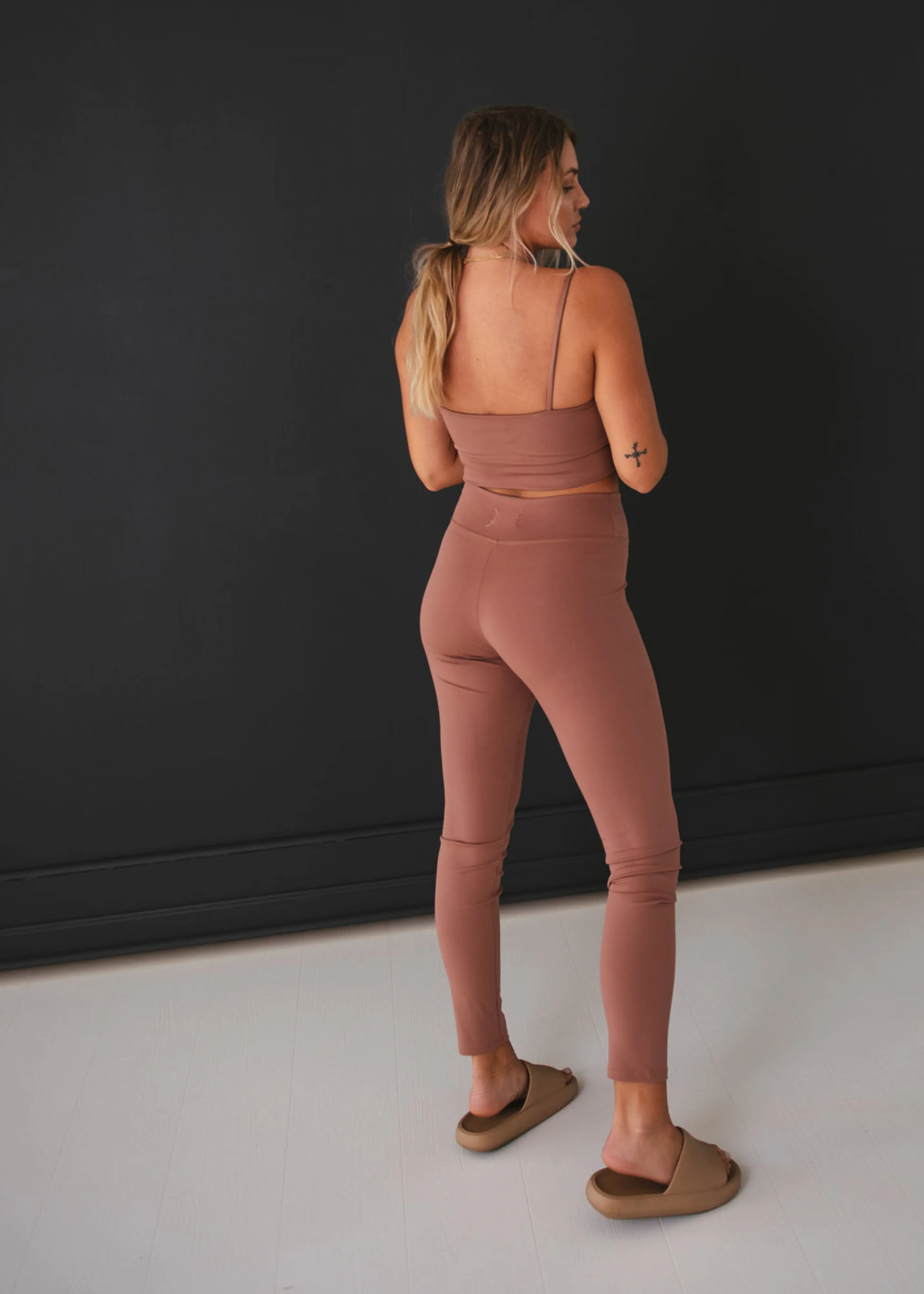 Contour Legging