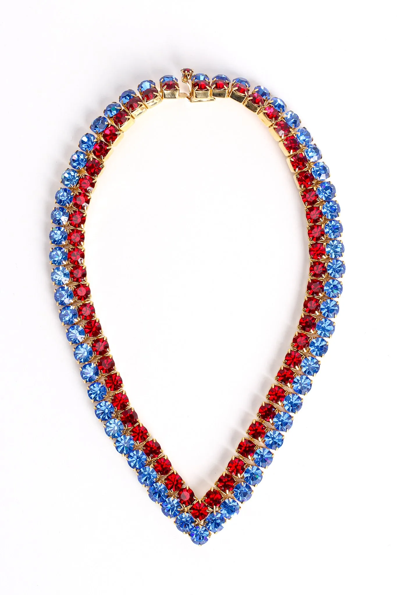 Cool Primary Crystal Pointed Collar