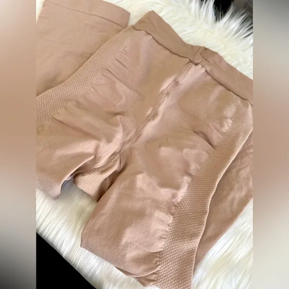DESIGNER SHAPEWEAR