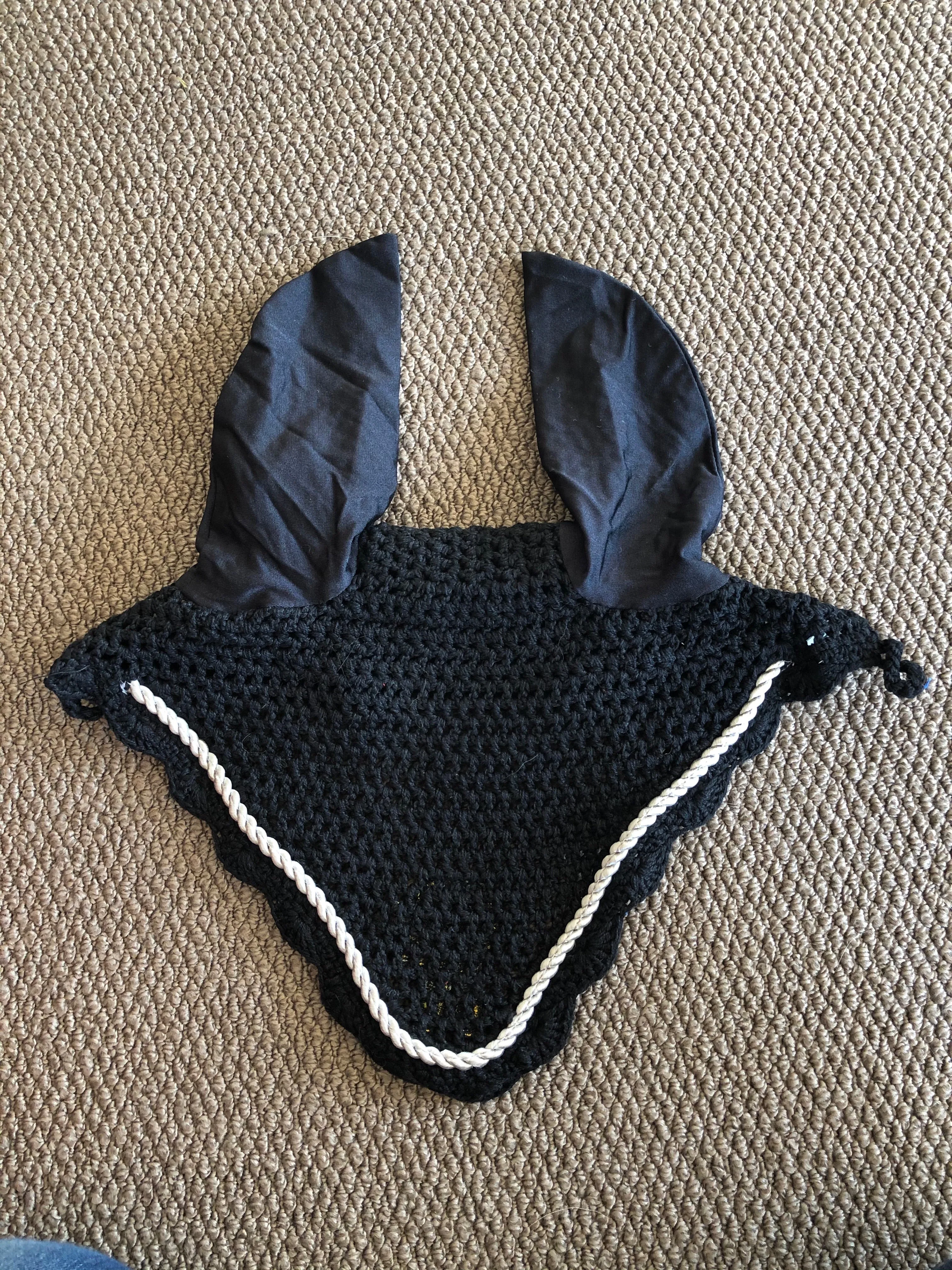 Flip-Off Bonnets