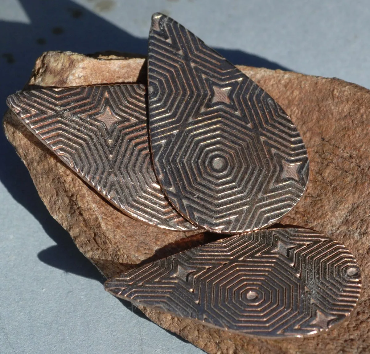 Large Pointed Teardrop in Hexagon Texture Shape for Enameling Stamping Texturing Soldering - Variety of Metals - 4 pieces