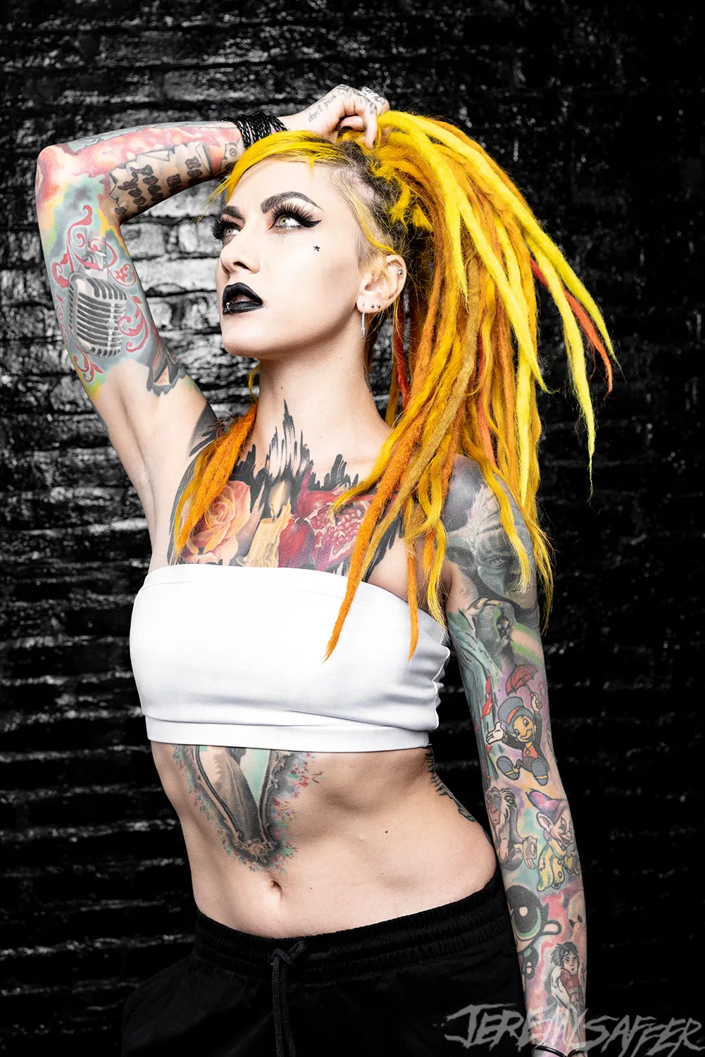 Lena Scissorhands - Black Wall - Signed Limited Edition 8x12 Metallic Print