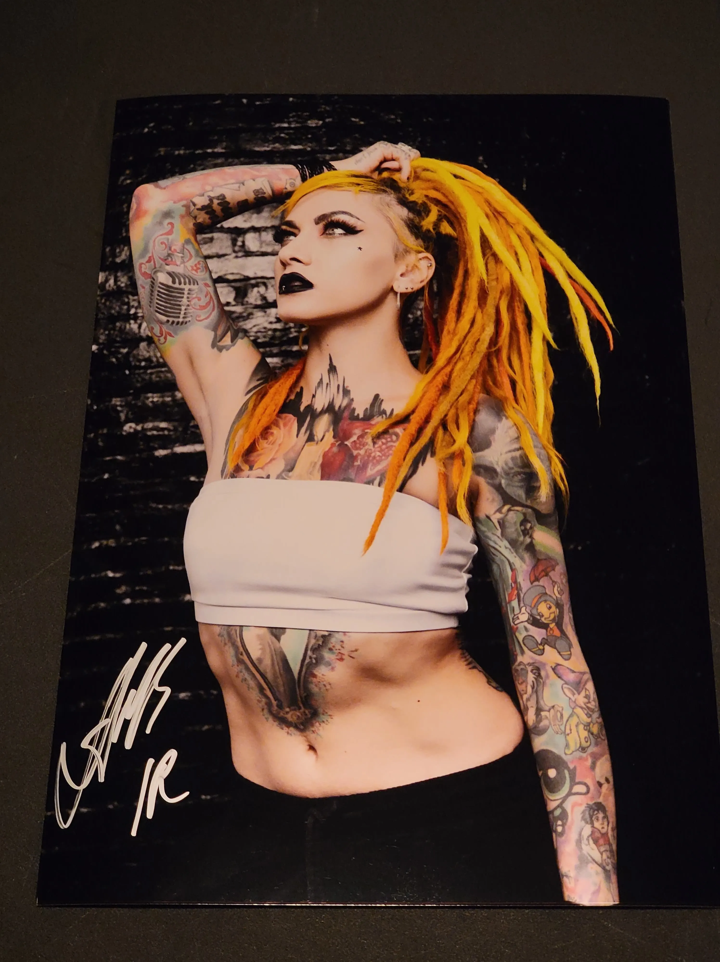 Lena Scissorhands - Black Wall - Signed Limited Edition 8x12 Metallic Print