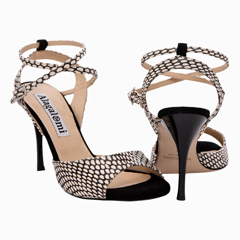 Maia / White & Black Cobra