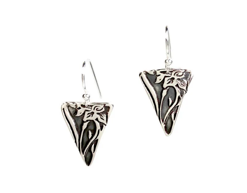 Pointed Iris Earrings