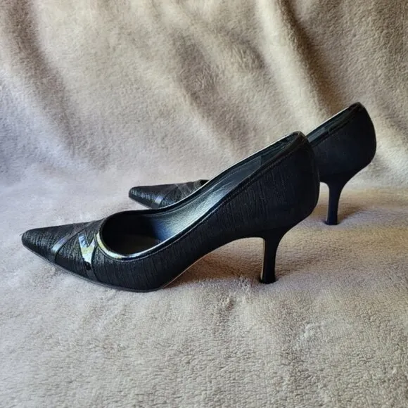 𝅺Roberto Capucci black heels size 7.5
