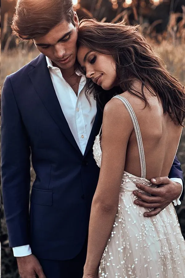 Simple A Line Spaghetti Strap Sweep Train Sleeveless Backless Tulle Long Bridal Gown Wedding Dress OHD154