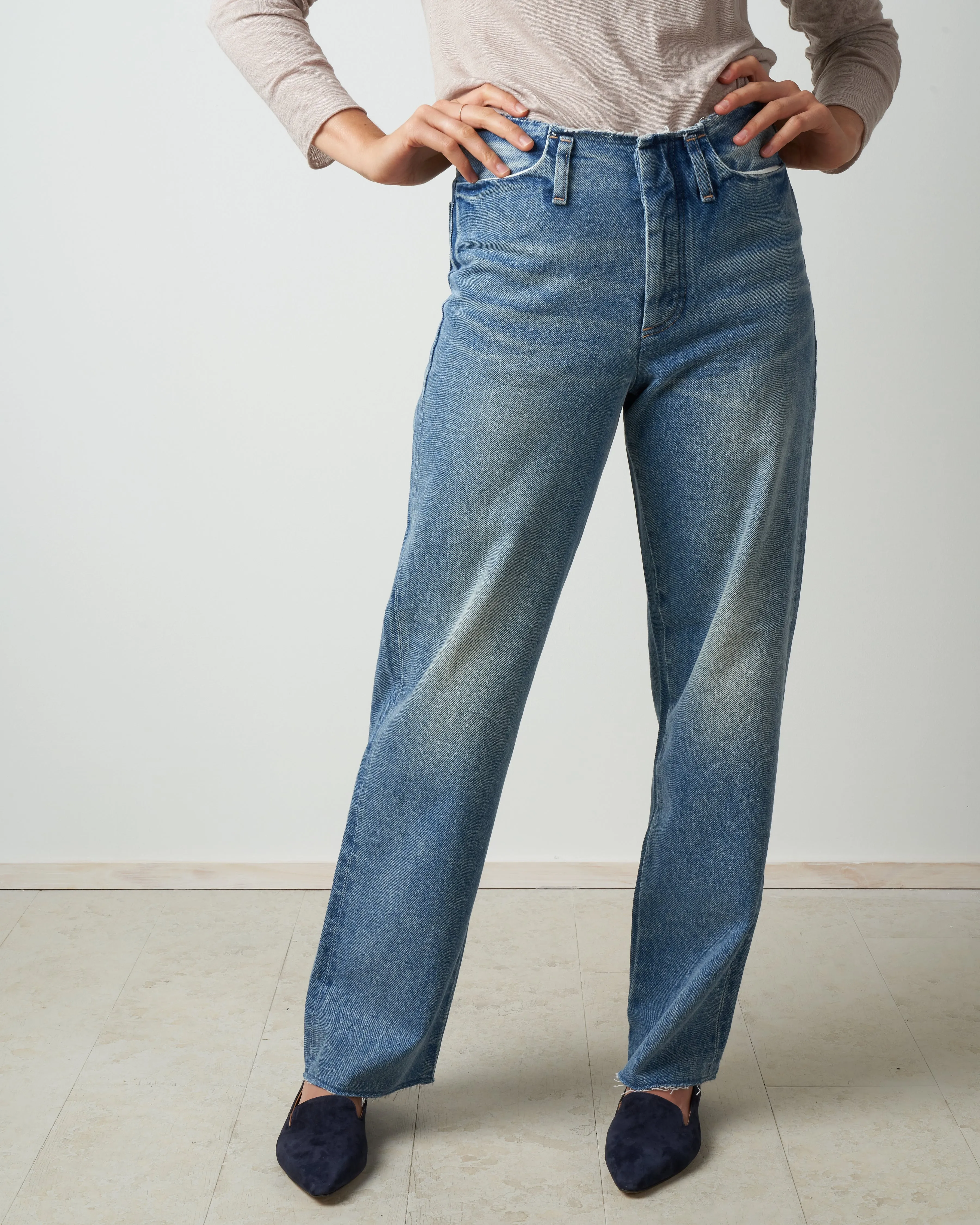 unfinished dad jean - mid wash