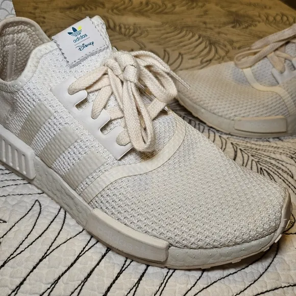 VGUC Adidas NMD R1 Disney Edition Little Mermaid Men 7/ women 9