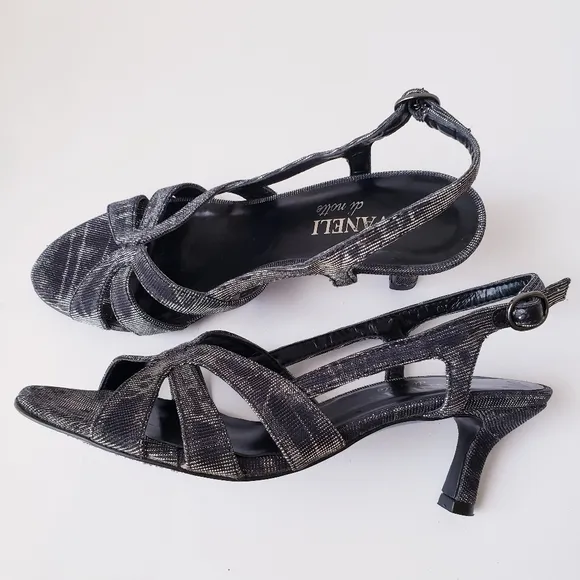 Vintage Vaneli di notte Dark Shimmer Strappy Heels